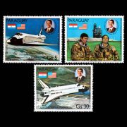 1981 Paraguay Air Mail Stamp Set - Space Shuttle Columbia